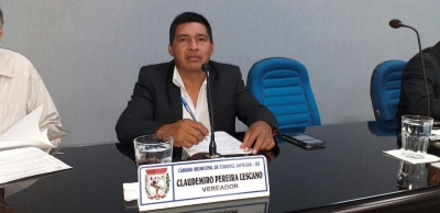 Claudemiro Lescano pede melhorias e manutenção da internet para as escolas da Aldeia Taquaperi